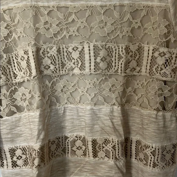 Chico's Beige Lace Detail Women's Top - Picture 4 of 10
